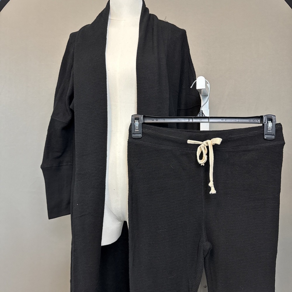 NWT Free People And Chill Lounge Set Size Small - Black Waffle Knit